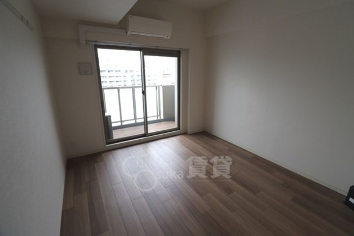 ディームス江坂の寝室