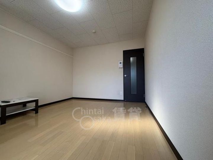 オーク豊中の居間