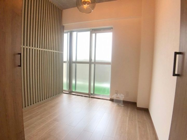 ニュー大阪ハイツの寝室