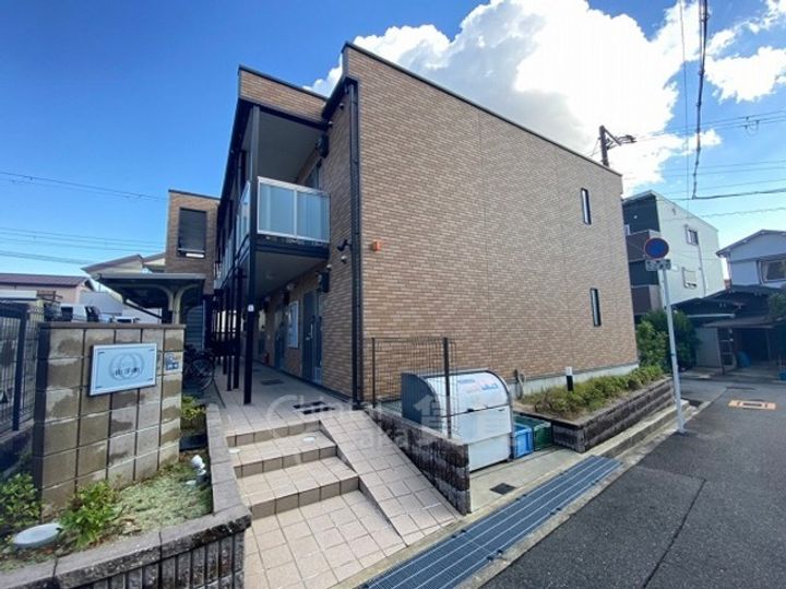 レオネクスト山手町の外観