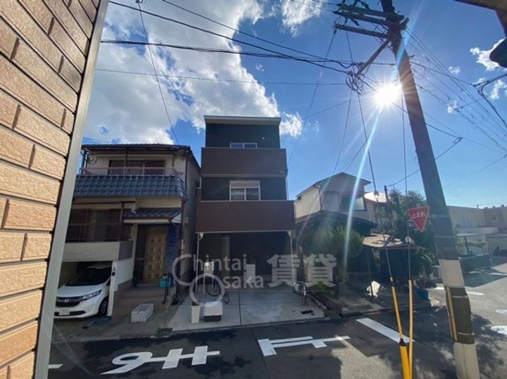 レオネクスト山手町の周辺