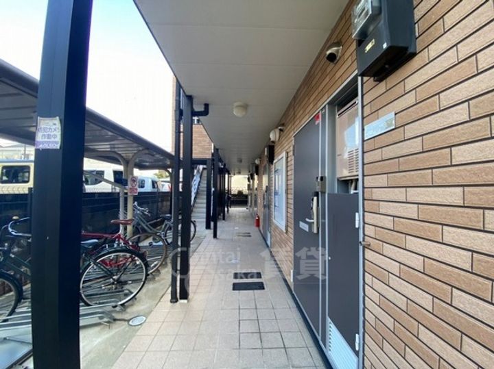 レオネクスト山手町の玄関
