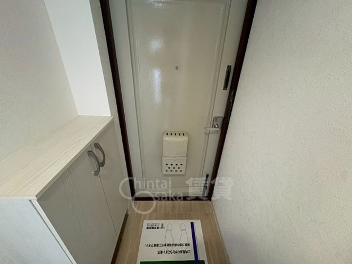 ベルフラワー山下の玄関