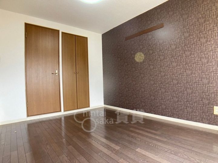 大阪府大阪市淀川区新高5丁目の賃貸マンションの居間