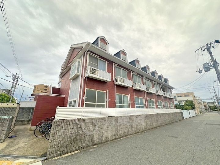 ハイツグローリーの外観