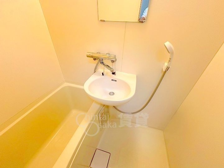 ハイツグローリーの内装