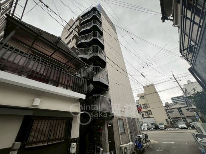 シャトーサンショウの外観