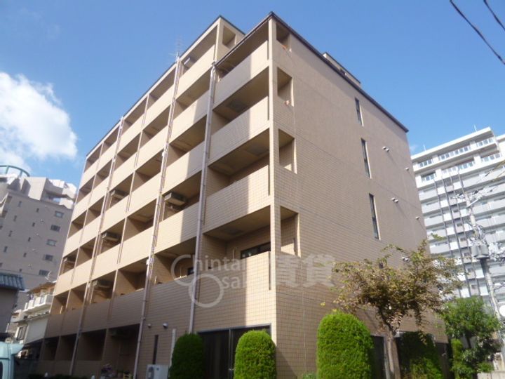 大阪府大阪市淀川区西中島1丁目の賃貸マンションの外観