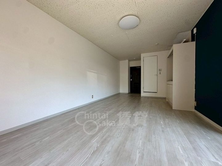 大阪府大阪市淀川区十三元今里2丁目の賃貸マンションの居間