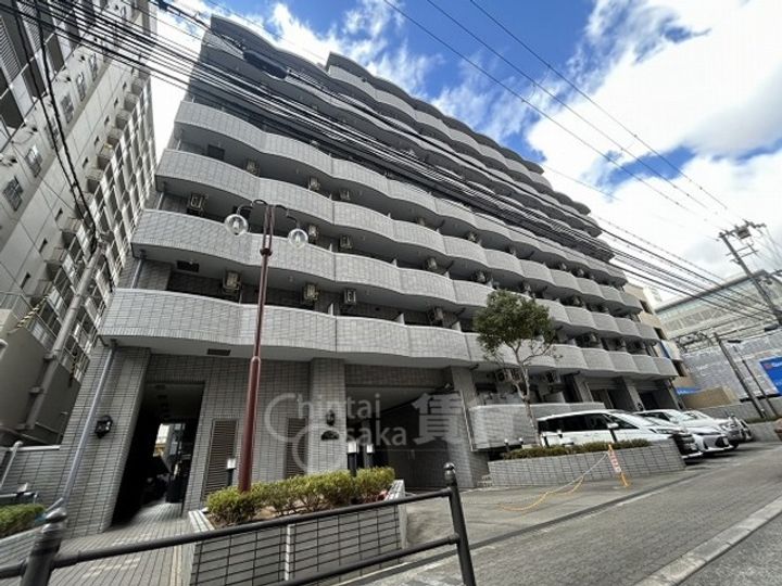 大阪府大阪市淀川区東三国3丁目の賃貸マンションの外観