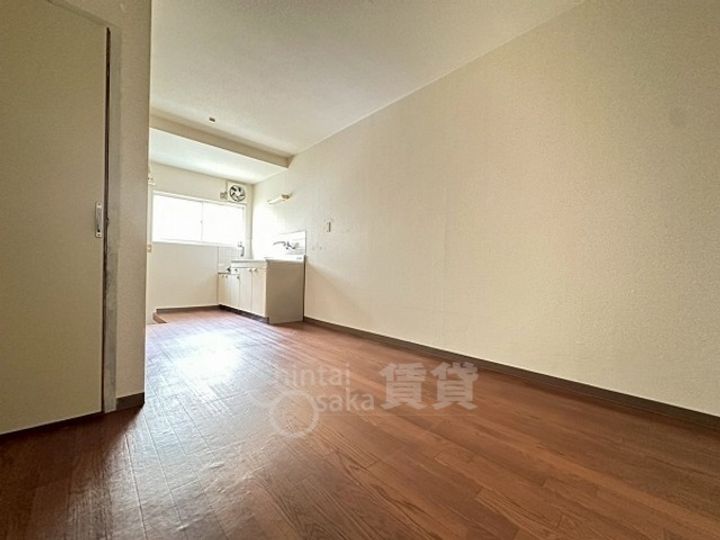 兵庫県宝塚市平井3丁目(一戸建)の賃貸物件の居間