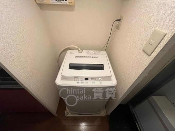 大阪府大阪市淀川区三津屋北2丁目の賃貸マンションの内装