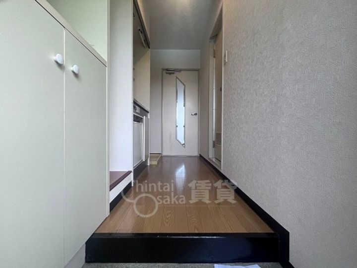 Zone1/f PART3の玄関