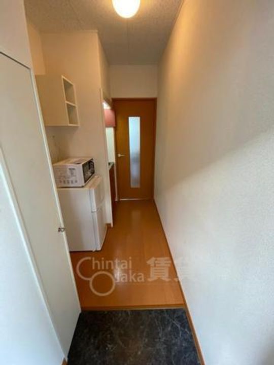 レオパレスビアンコの玄関