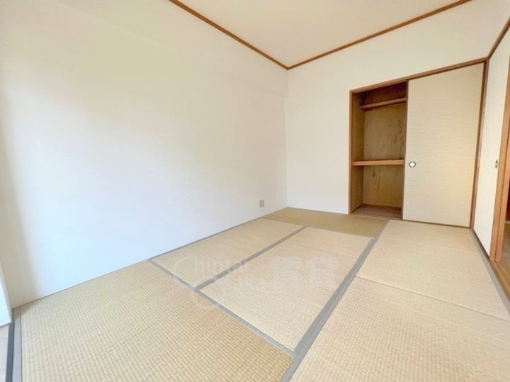 東淡路豊源ビルの居間