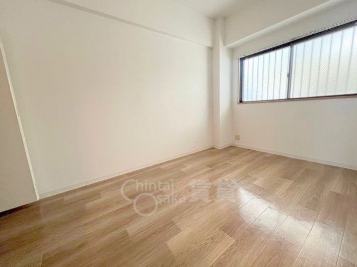 東淡路豊源ビルの居間