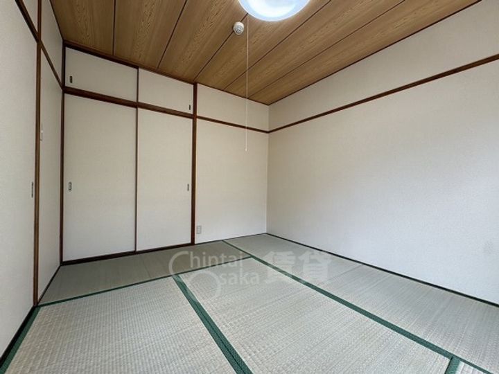 大阪府大阪市東淀川区豊新4丁目の賃貸マンションの居間