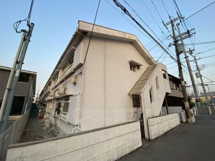 旭第1ハイツの外観