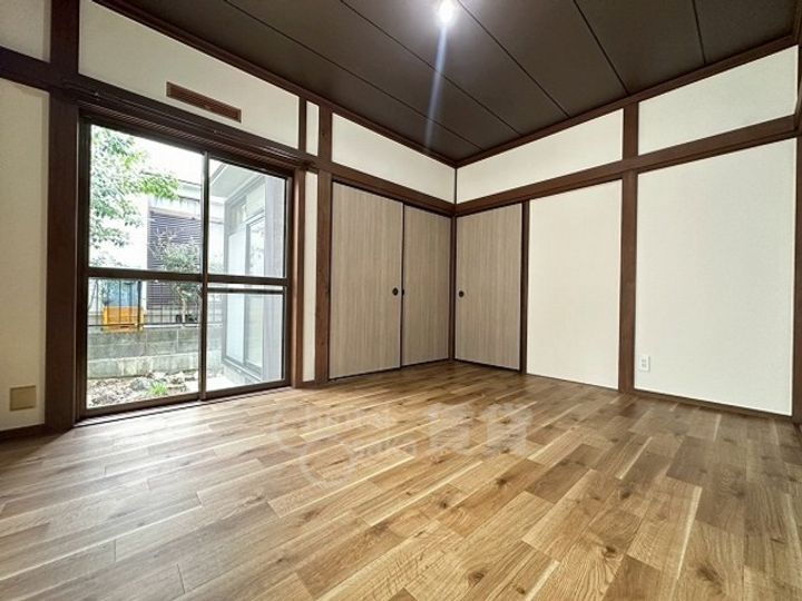 兵庫県川西市東畦野山手1丁目(一戸建)の賃貸物件の居間