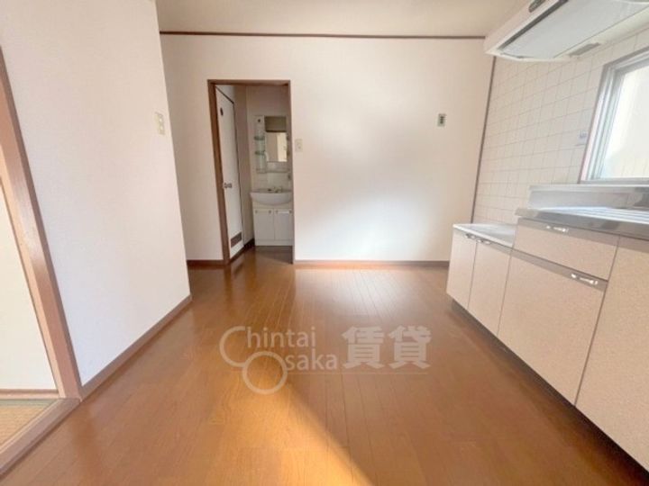 大阪府大阪市東淀川区豊里2丁目の賃貸マンションの居間