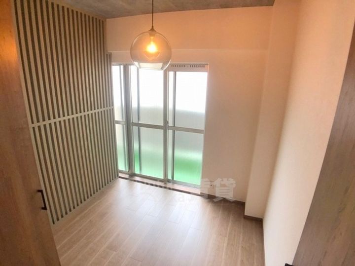 大阪府大阪市淀川区宮原5丁目の賃貸マンションの寝室