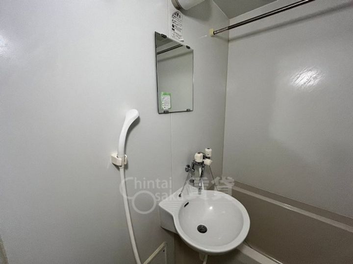 大阪府吹田市佐井寺3丁目の賃貸アパートの内装