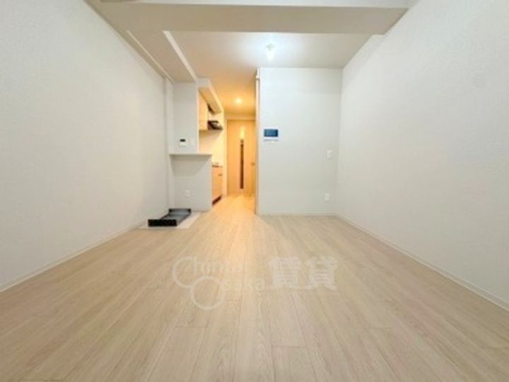 大阪府大阪市淀川区宮原1丁目の賃貸マンションの居間