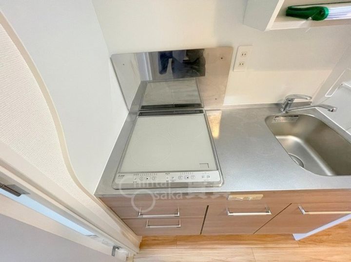 セレニテ新大阪プリエのキッチン