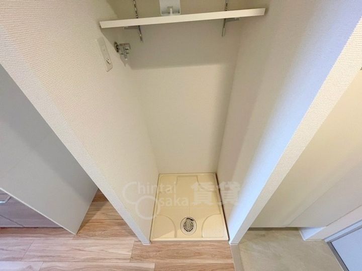 大阪府大阪市東淀川区西淡路1丁目の賃貸マンションの内装