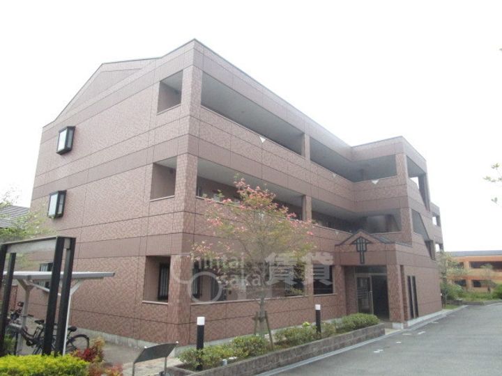 大阪府茨木市彩都あさぎ5丁目の賃貸マンションの外観