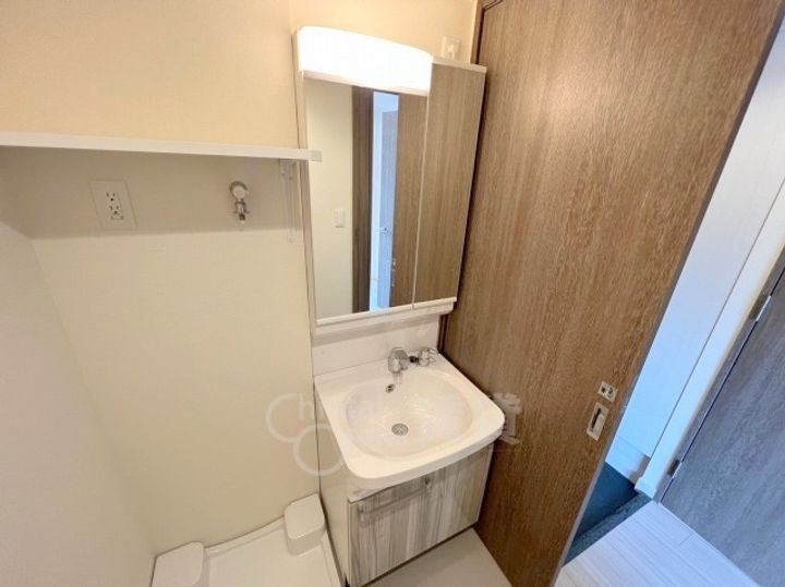 大阪府大阪市淀川区十八条1丁目の賃貸マンションの内装