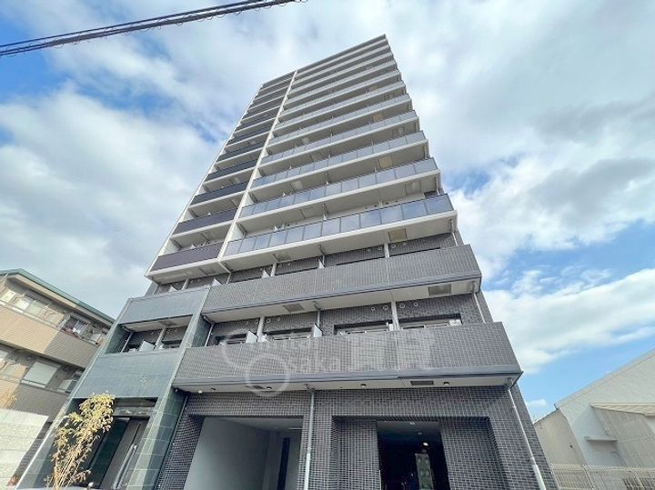 大阪府大阪市淀川区十八条1丁目の賃貸マンションの外観