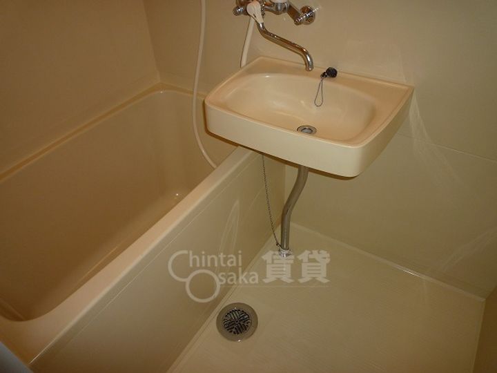 フラッグス肥後橋の風呂