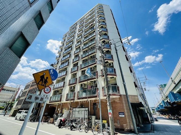 ジョイフル西船場の外観