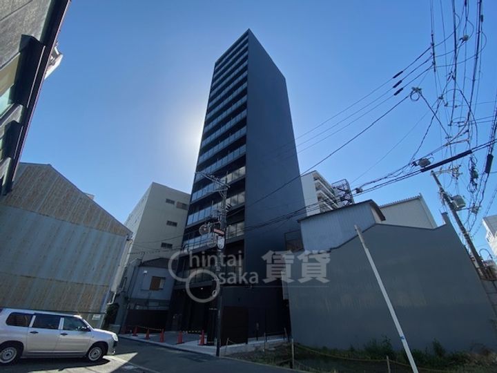 ファーストフィオーレ九条2の外観