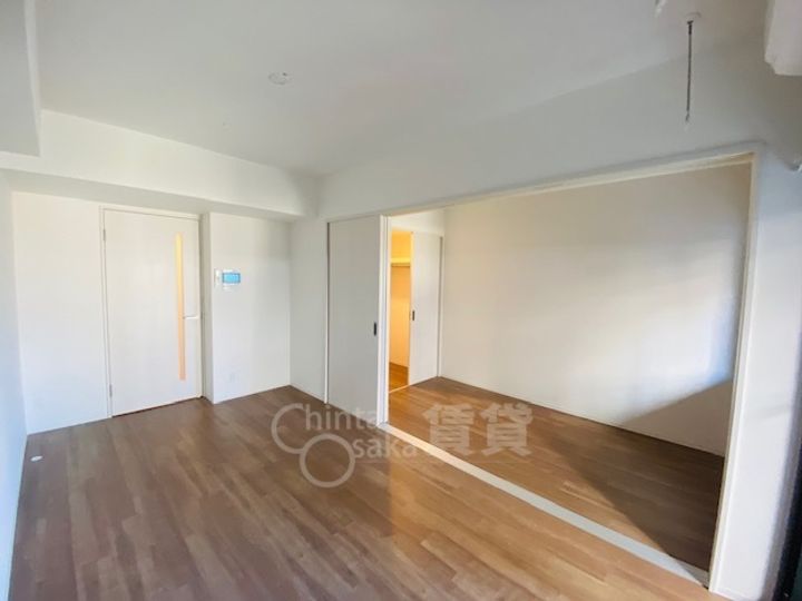 ファーストフィオーレ九条2の居間