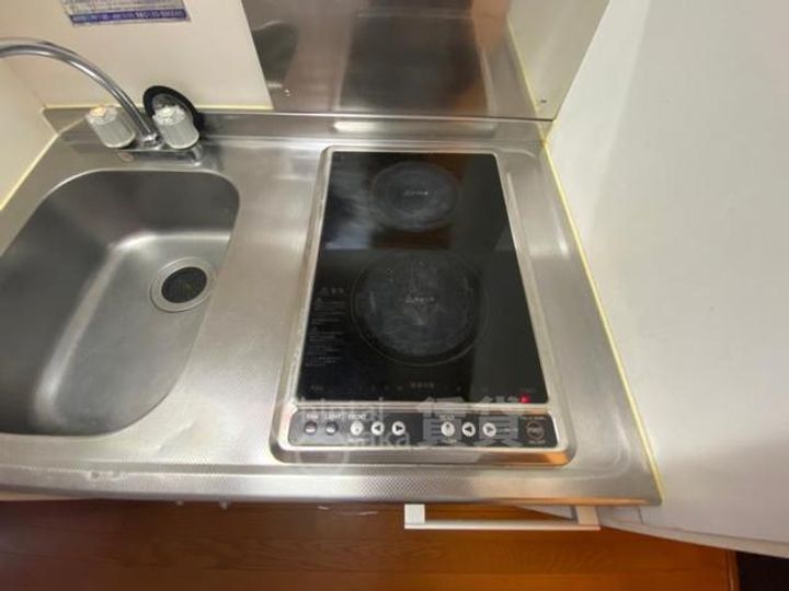 大阪府吹田市山田東1丁目の賃貸アパートのキッチン