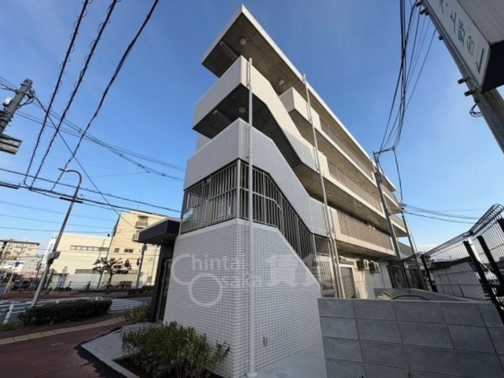 大阪府豊中市上野東2丁目の賃貸マンションの外観