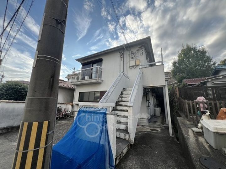 大阪府豊中市刀根山元町の賃貸アパートの外観