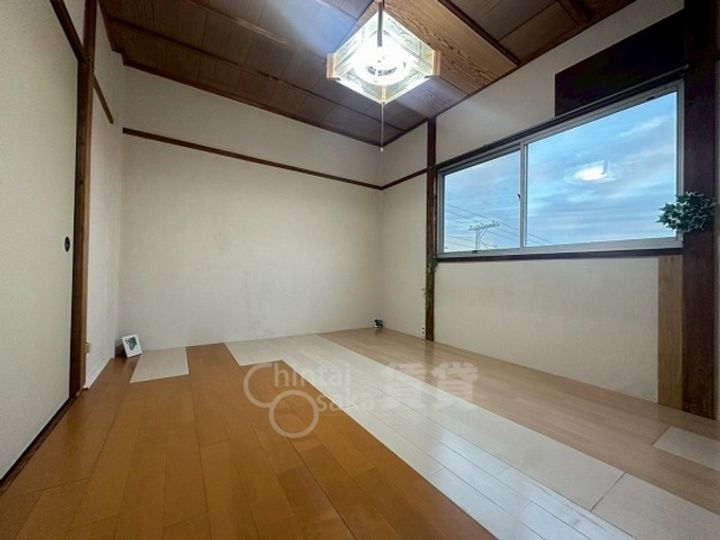 マンション雲雀丘の居間