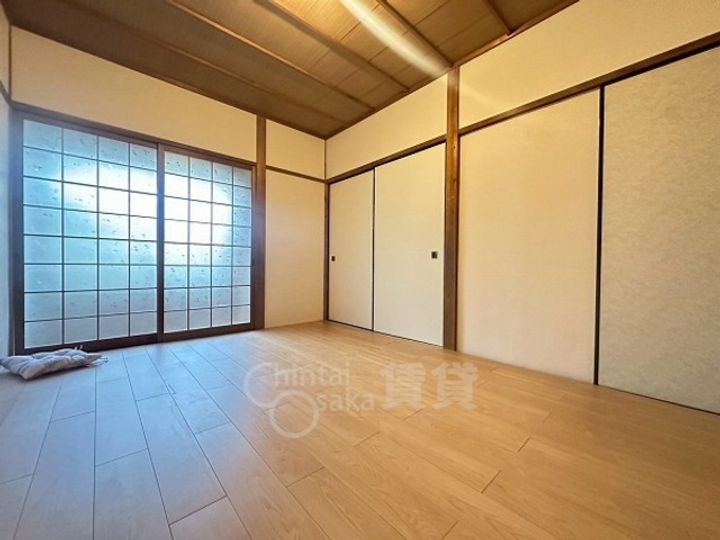 マンション雲雀丘の居間