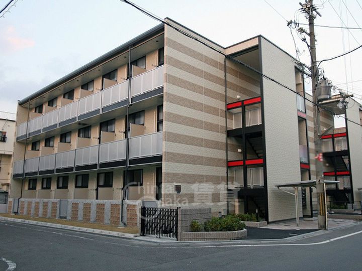さくらWestの外観