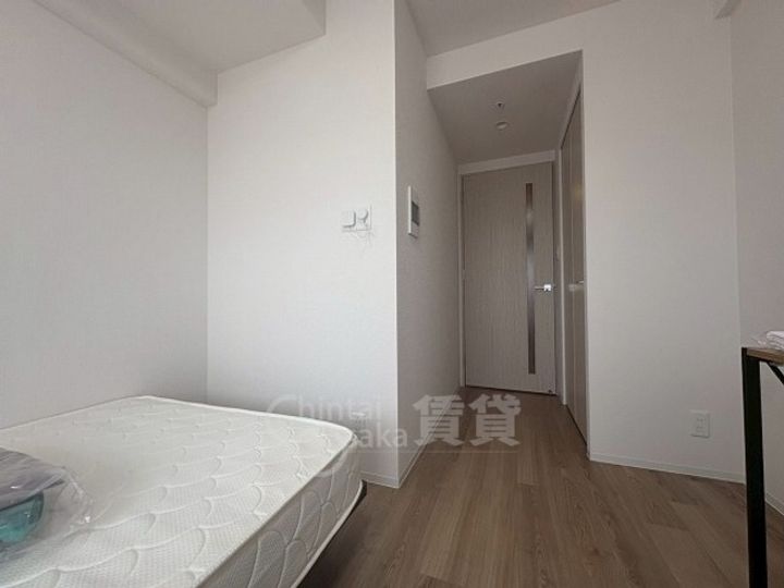 大阪府大阪市東淀川区東中島2丁目の賃貸マンションの居間