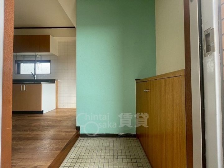 ダイアマンションの玄関