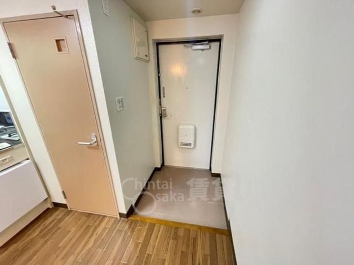 クローバーハイツ豊島の玄関