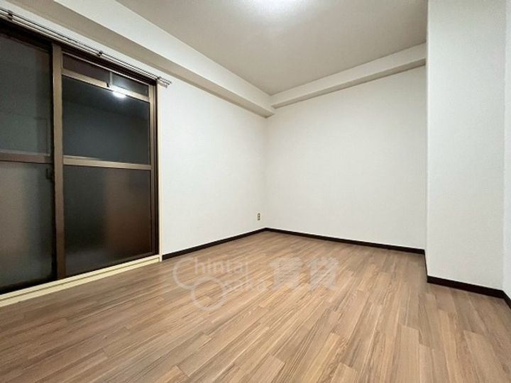 シュロス五月山1の寝室