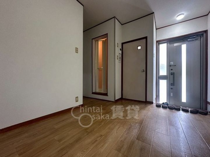 兵庫県川西市美園町(一戸建)の賃貸物件の居間