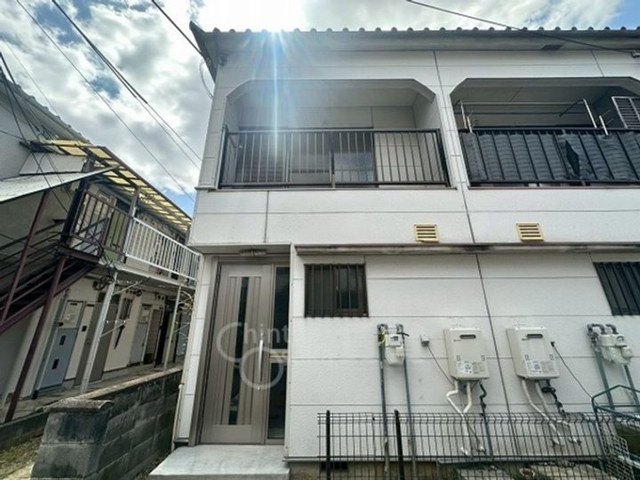 兵庫県川西市美園町(一戸建)の賃貸物件の外観