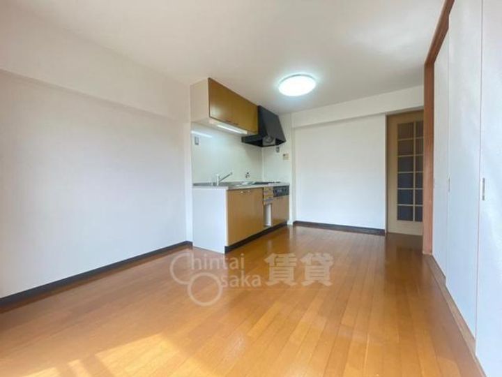 コアロード桃山台の居間