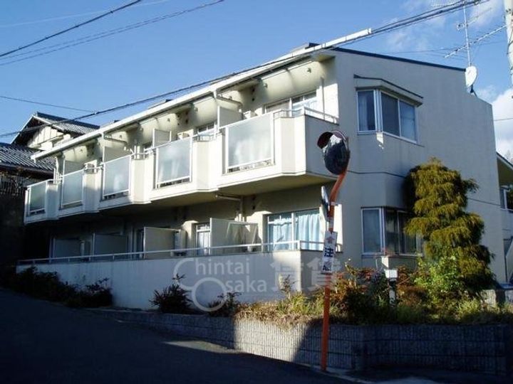 メゾンセリシエの外観